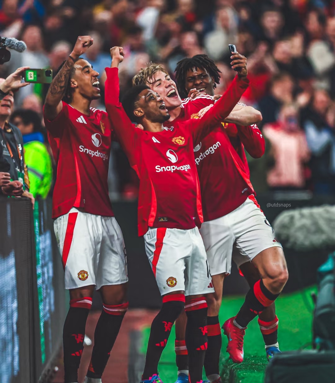 欧洲巨星伤愈复出，助球队取得连胜的简单介绍