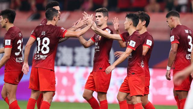 上港外援抵达备战，坚定拼搏决胜与申花的争霸的简单介绍