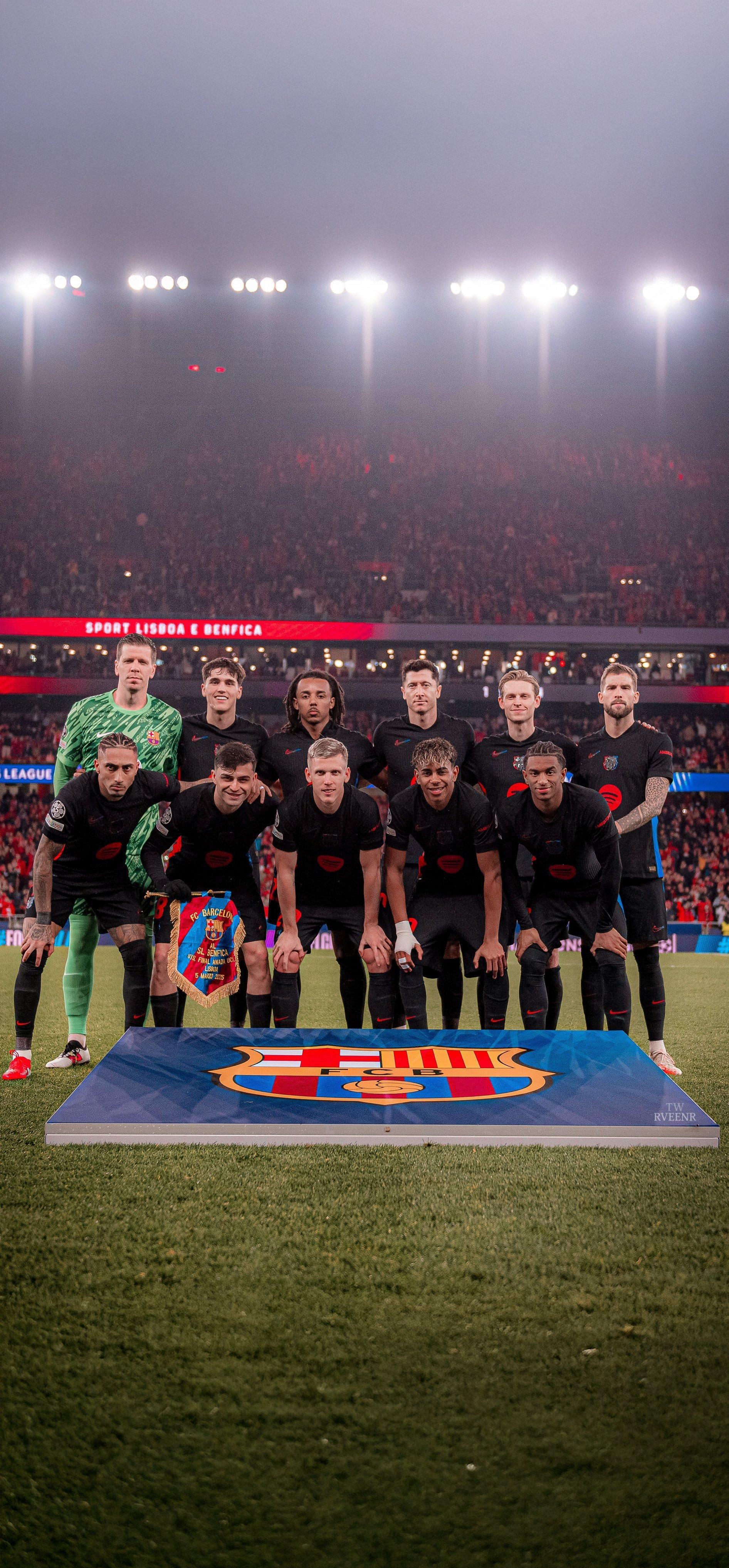 热门足球比赛引发了球迷们的疯狂热情 热门足球比赛引发了球迷们的疯狂热情