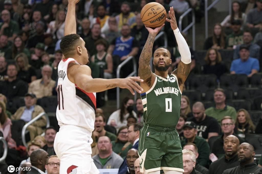 雄鹿主教练调整阵容策略，备战下场角逐的简单介绍